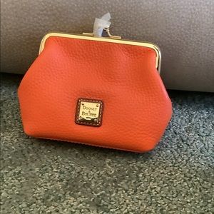 Dooney and Bourke Clementine kisslock